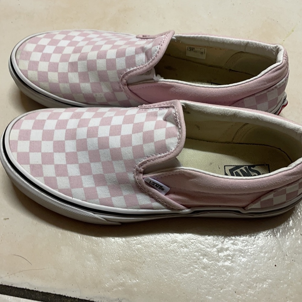 Shoes - Picture 2 of 5